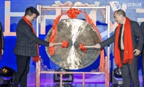 敲钟视频,揭秘敲钟视频背后的故事