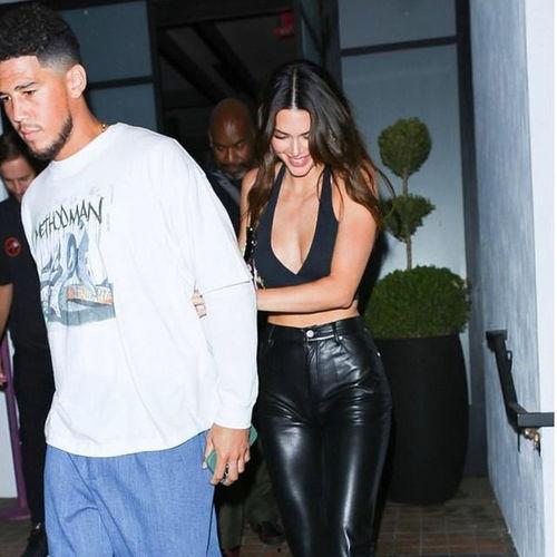 詹娜视频,时尚穿搭与生活态度的完美融合