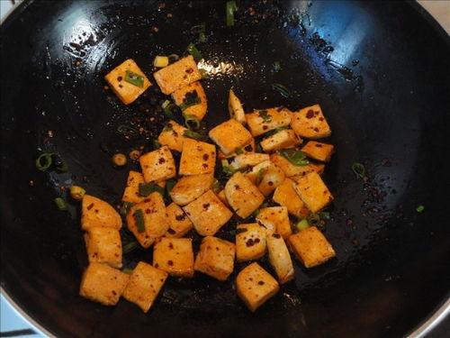 豆腐怎么做视频,家常豆腐轻松上手