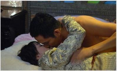 吻戏视频播放,激情四溢！吻戏视频引观众热议