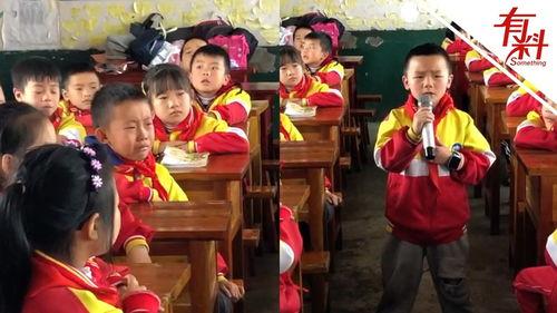 小学生唱歌视频