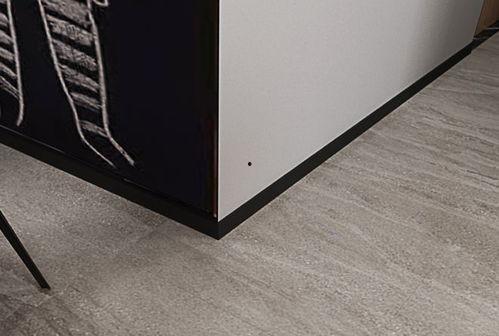 踢脚线安装视频,轻松掌握家居装修细节