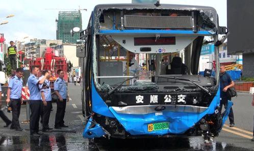 公共汽车视频,公共汽车上的生活百态