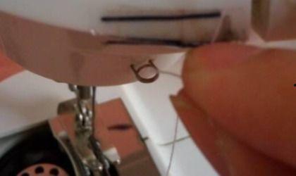 缝纫机跳线调整视频,缝纫机跳线调整技巧解析